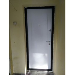 Вхідні Двері Classik+ (KC) 485 Vinorit Abwehr