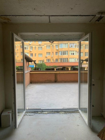 Металопластикові двері WDS 5S двостулкові 1200 x 1900 мм