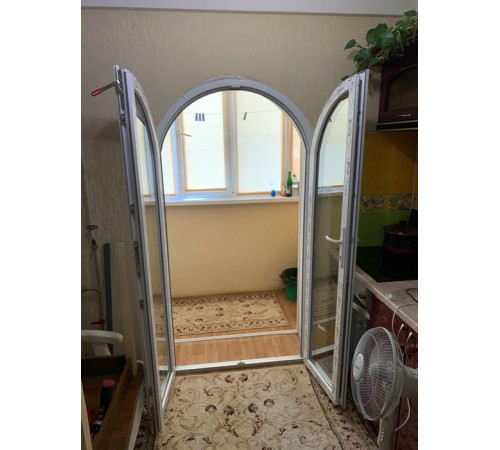 Металлопластиковые двери VEKA Softline 76 двустворчатые 1300 x 1900 мм
