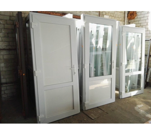 Металлопластиковые двери Rehau Euro 60 800 x 2000 мм