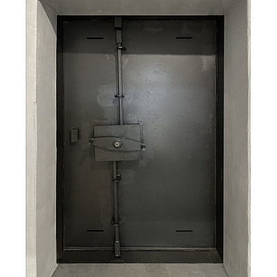 Входные Двери для бомбоубежища Герметичные 200 кПа RockWood-1