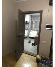 Межкомнатные Двери Leador Doors Sovana серое дерево Черное стекло ПВХ плёнка