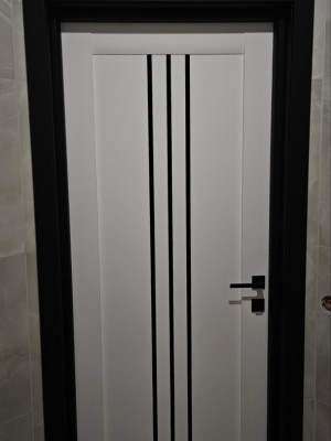 Двері Verona Білі BLK Leador