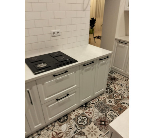 Угловая кухня на заказ крашеный МДФ RAL 9003 267