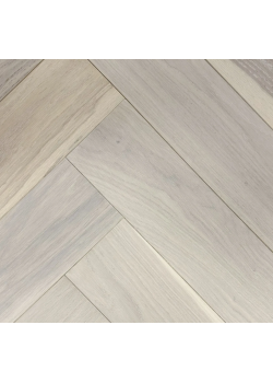 Паркетная доска Universe Дуб натур 68 V4 BR OIL (herringbone)