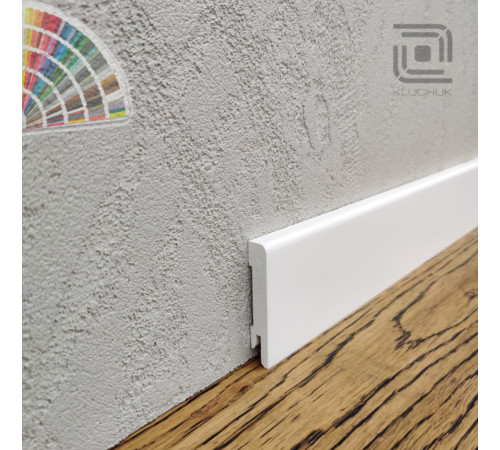 Плинтус МДФ прямий 60х12х2000 мм. MDF-R60 RAL Kluchuk