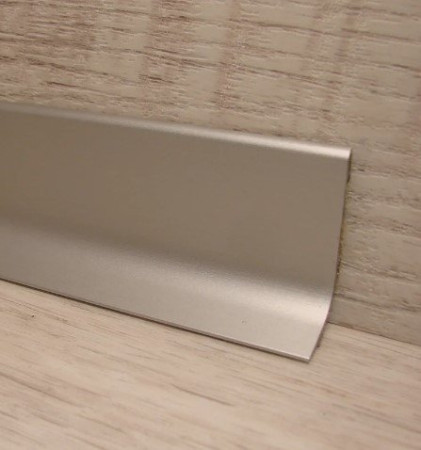 Плинтус Накладного монтажа Multi Effect Q64 17-50-2700