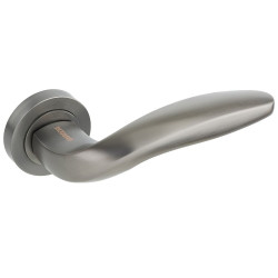 Ручки на розетах Gavroche ARGENTUM Ag - Z2 MBN