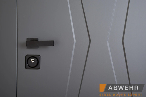 Входные Двери Classik+ (KC) 483 Abwehr