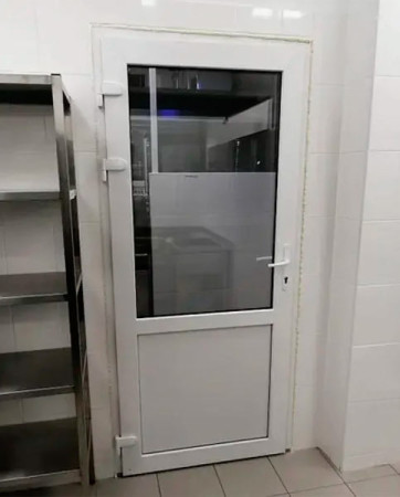 Металлопластиковые входные двери WDS 76MD 900 x 2100 мм