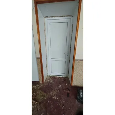Металлопластиковые двери для технических помещений VEKA Softline 76 поворотные 800 x 2000 мм-8