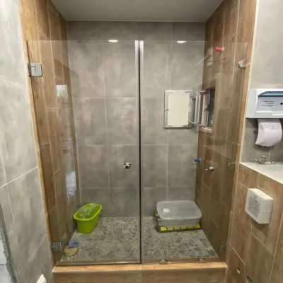 Скляна душова Перегородка SlidePro Aqua Line Оазис 2-5