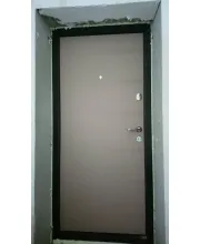 Вхідні Двері Роял смокі софт - латте софт "Qdoors" Вхідні Двері Роял смокі софт - латте софт "Qdoors"