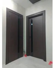 Межкомнатные Двери Darumi Doors Plato Line PTL-04 венге панга Черное стекло Ламинатин Межкомнатные Двери Darumi Doors Plato Line PTL-04 венге панга Черное стекло Ламинатин
