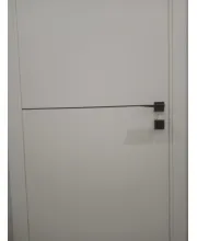 Межкомнатные Двери Darumi Doors Plato Line PTL-03 белый матовый (декор с алюминия черного цвета) Ламинатин