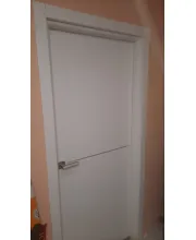 Межкомнатные Двери Darumi Doors Plato Line PTL-03 белый матовый (декор с алюминия черного цвета) Ламинатин