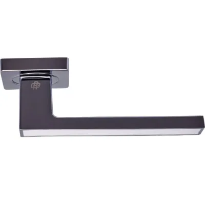 Ручки на розетах Gavroche MAGNIUM Mg - A1 CP/WHITE-2