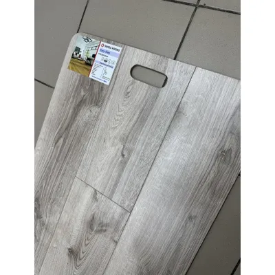 Ламінат Swiss Krono Easy Step Дуб Давос 3298-3
