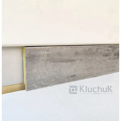 Алюминиевый плинтус скрытого монтажа 53 мм БП Kluchuk-2