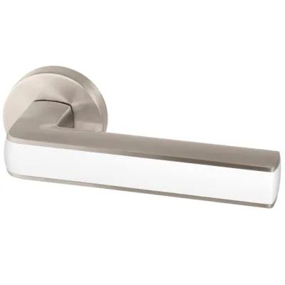 Ручки на розетах Armadillo CUBE URB3 SN/White-19-0
