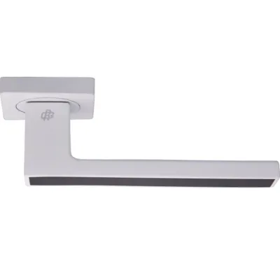 Ручки на розетах Gavroche MAGNIUM Mg - A1 WHITE/BLACK-2