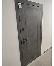 Входные Двери Мироу мрамор темный белая эмаль + зеркало Qdoors