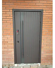 Входные Двери Стронг Айрон Ral 8019 песок коричневый/белый атлас Vinorit "Qdoors"