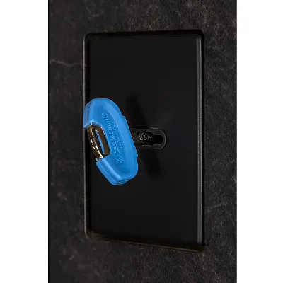 Входные Двери Термоультра (квадро) Securemme 546/607 Рокси Антрацит Серый / Белая шагрень зеркало Булат-5