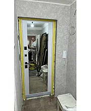 Вхідні Двері Термоультра (квадро) Securemme 546/607 Роксі антрацит/Біла шагрень дзеркало Булат