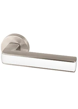 Ручки на розетах Armadillo CUBE URB3 SN/White-19