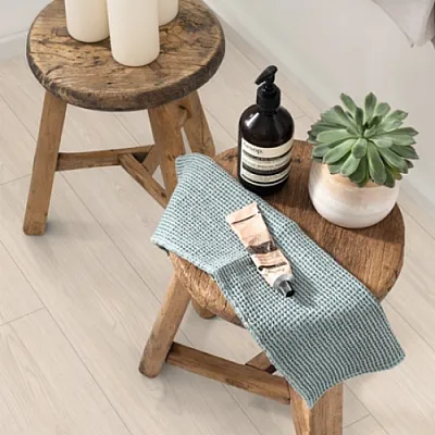 Ламінат Egger Large - Aqua+ Дуб Казелла Білий EL2150.1792744-1