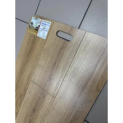 Ламинат Swiss Krono Easy Step Дуб Готический 3503-3