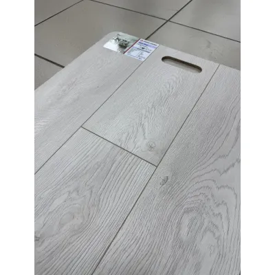 Ламинат Swiss Krono Easy Step 2025 Дуб Монблан 3792-4