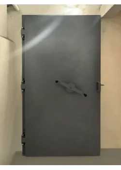 Двері для бомбосховища Захисно-герметичні 440-900 кПа RockWood