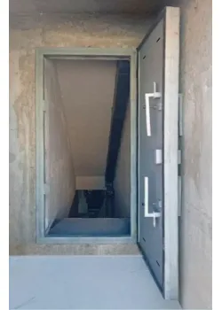 Двері для бомбосховища Герметичні посилені 100 кПа 4 RockWood