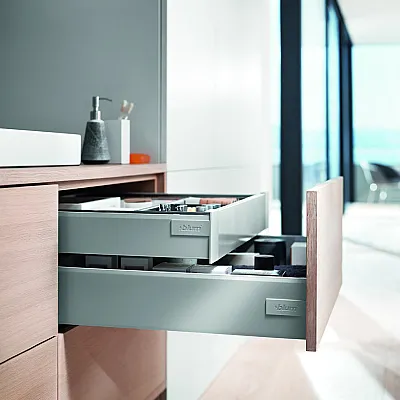 Направляющая BLUM TANDEMBOX-0