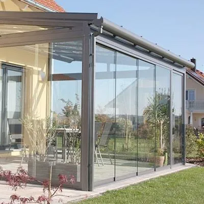 Безрамное остекление (стеклянная гармошка) KMD под ключ-0