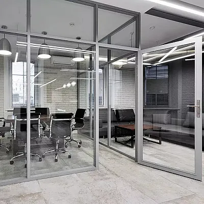 Безрамное остекление для офиса Reynaers-0