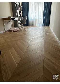 Инженерная доска Шен ДУБ Французская ёлочка 150 мм Рустик