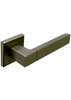 Ручки на розетах MVM А-2004 MA