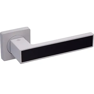 Ручки на розетах Gavroche MAGNIUM Mg - A1 WHITE/BLACK-0