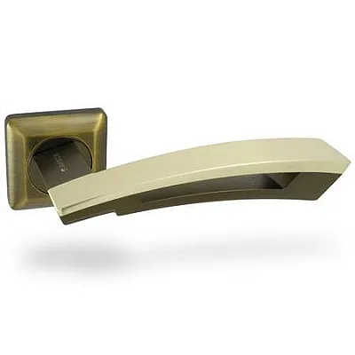 Ручки на розетах Apecs H-0599-A-SQUARE-1