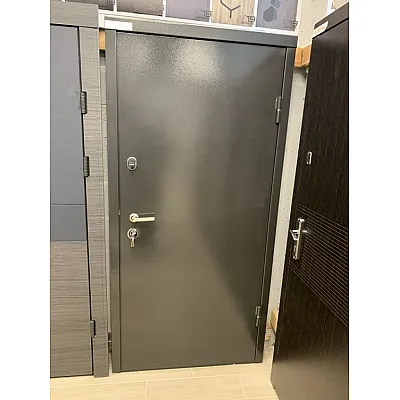 Вхідні Двері Вип М Горизонталь Qdoors-1