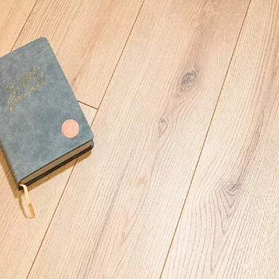 Ламінат Kaindl Natural Touch 8.0 K2205 Дуб Івоук Ванільний-1