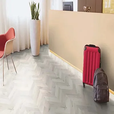 Ламінат Kaindl Natural Touch 8.0 K4438 Дуб Фортеця Елнвіг-1