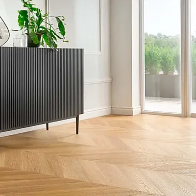 Виниловый пол Arbiton Amaron Chevron Menor Oak CLC 223-1