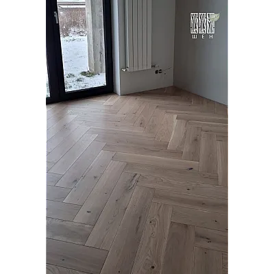 Инженерная доска Шен ДУБ Английская ёлочка 100 мм Рустик-2