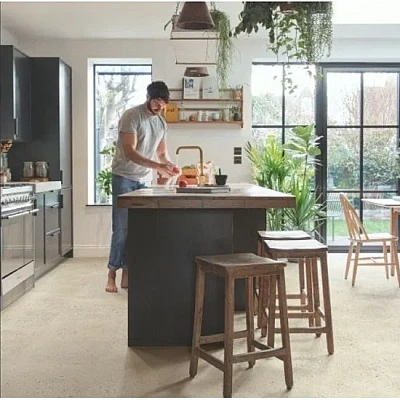 Вінілова підлога Quick Step Illume Бетон галька AVMTU40276-1