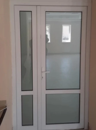 Металопластикові двері WDS 5S полуторні з поворотно-відкидною стулкою 1200 x 2100 мм
