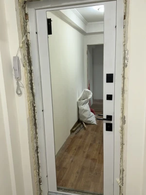 Двері Ультра (квадро) Securemme 557/607 Тоноване дзеркало Попільний металік/Сірий шифер Булат